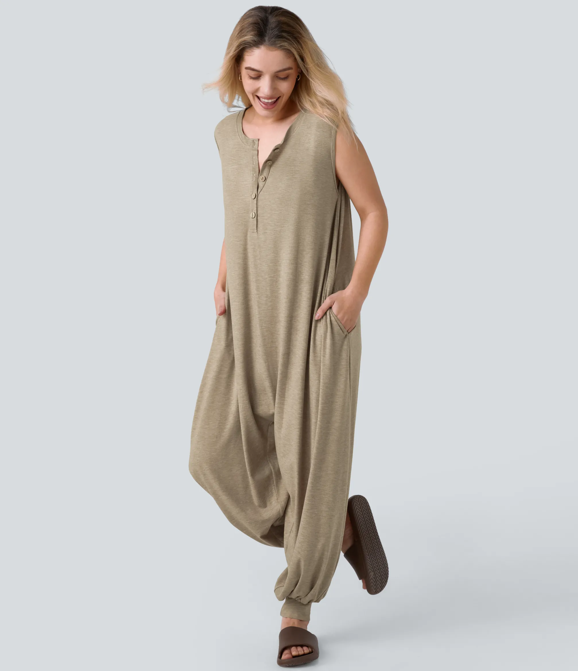 Jumpsuits<HALARA Henley Neck Sleeveless Pocket Relax Harem Jumpsuit