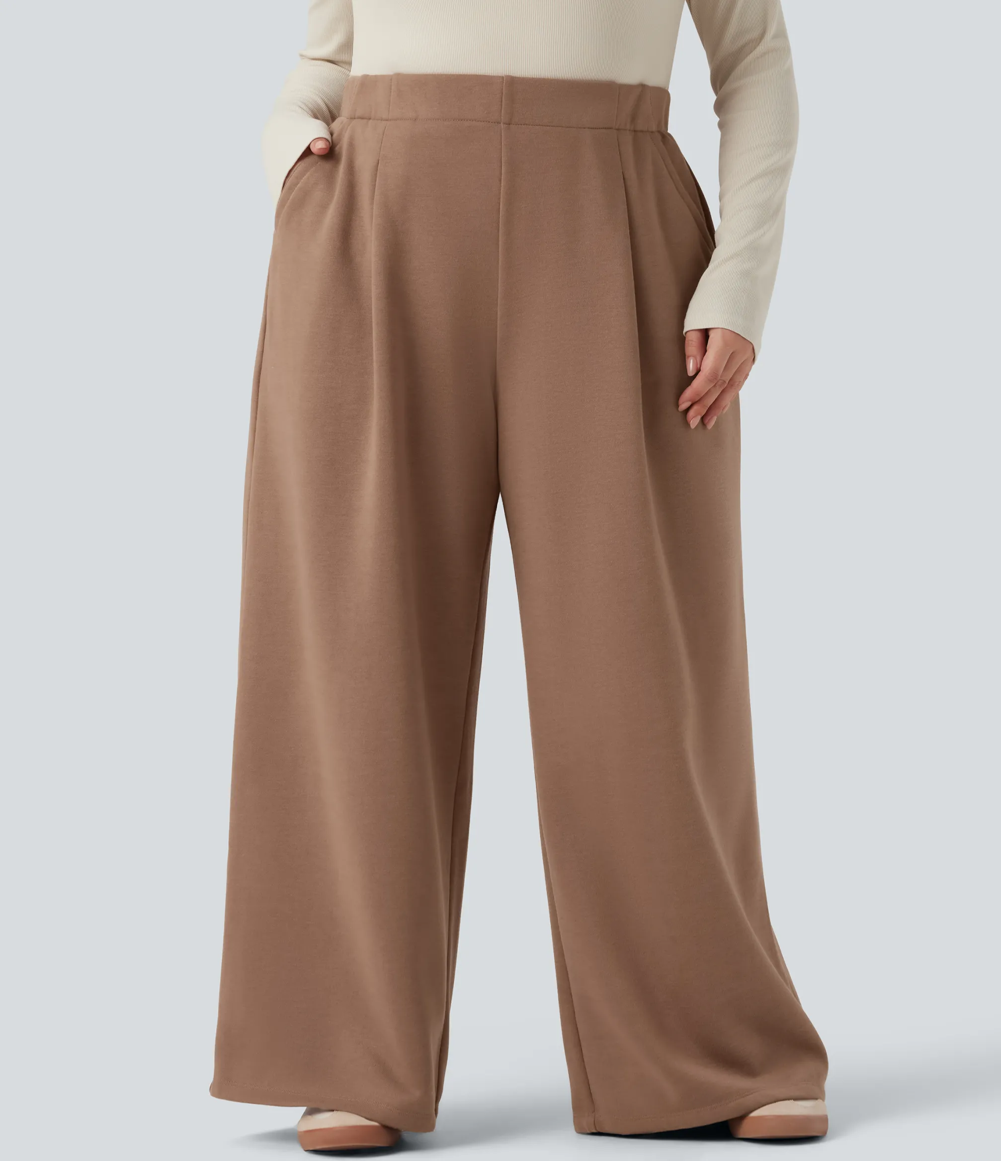 Plus Size<HALARA Plus Size High Waisted Wide Leg Fleece Casual Pants with Pockets