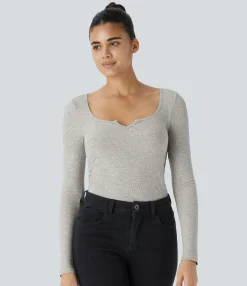 Casual Tops<HALARA Ribbed Knit Long Sleeve Ruched Curved Hem Skinny Casual Top