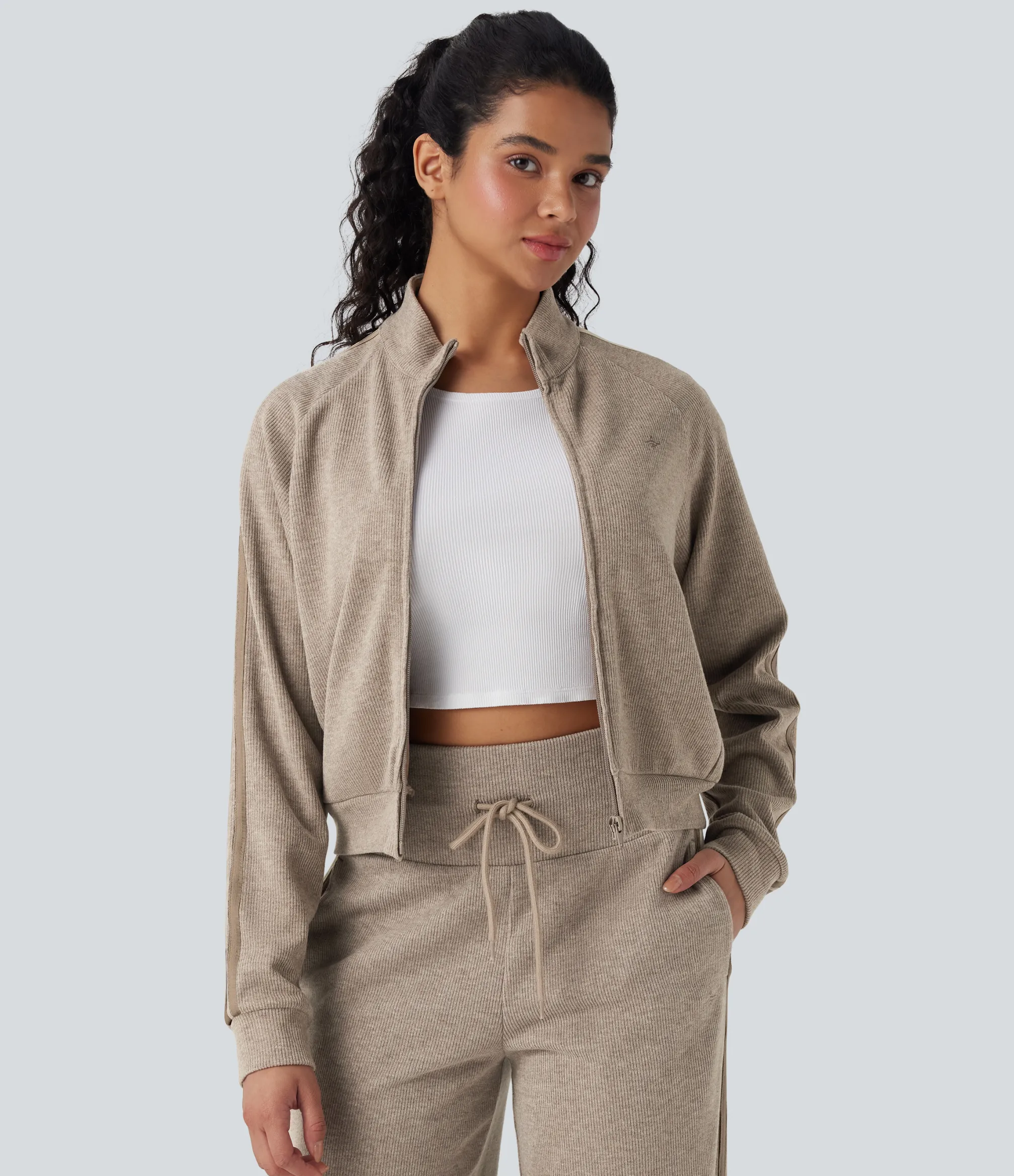 Jackets & Outerwear<HALARA Ribbed Stand Collar Long Sleeve Zipper Color Block Casual Jacket with Pockets