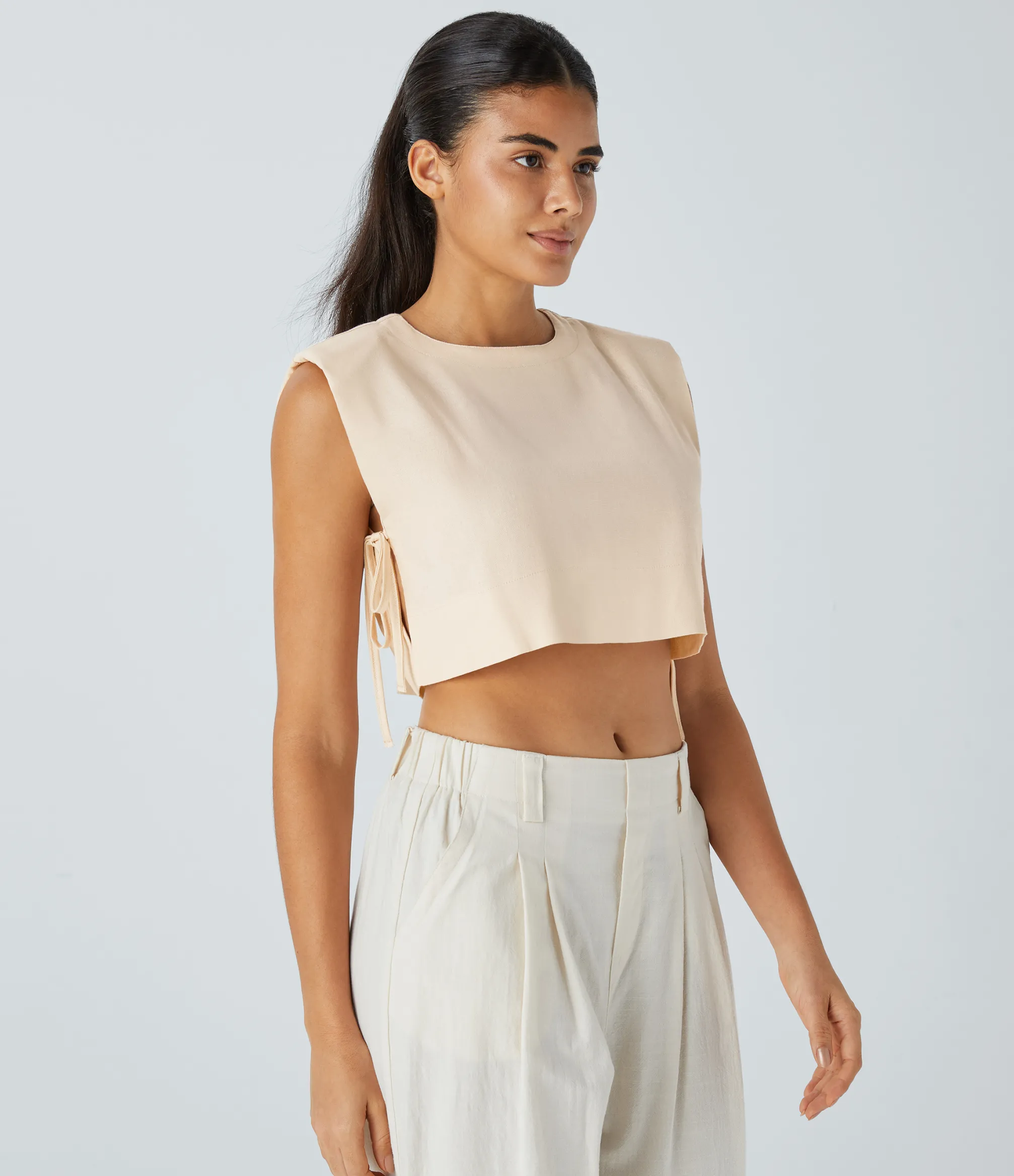 Tank Tops & Camis|Jackets & Outerwear<HALARA Shoulder Pads Keyhole Back Tie Side Cropped Linen-Blend Vest