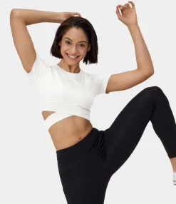 Casual Tops|Yoga Tops<HALARA SoftlyZero™ Plush Crossover Hem Cut Out Cropped Sports Top