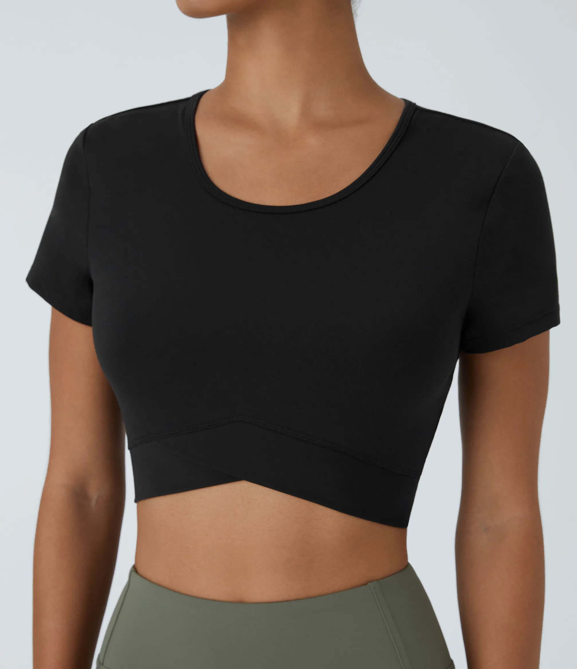 Yoga Tops|Casual Tops<HALARA SoftlyZero™ Plush Crossover Hem Cropped Sports Top