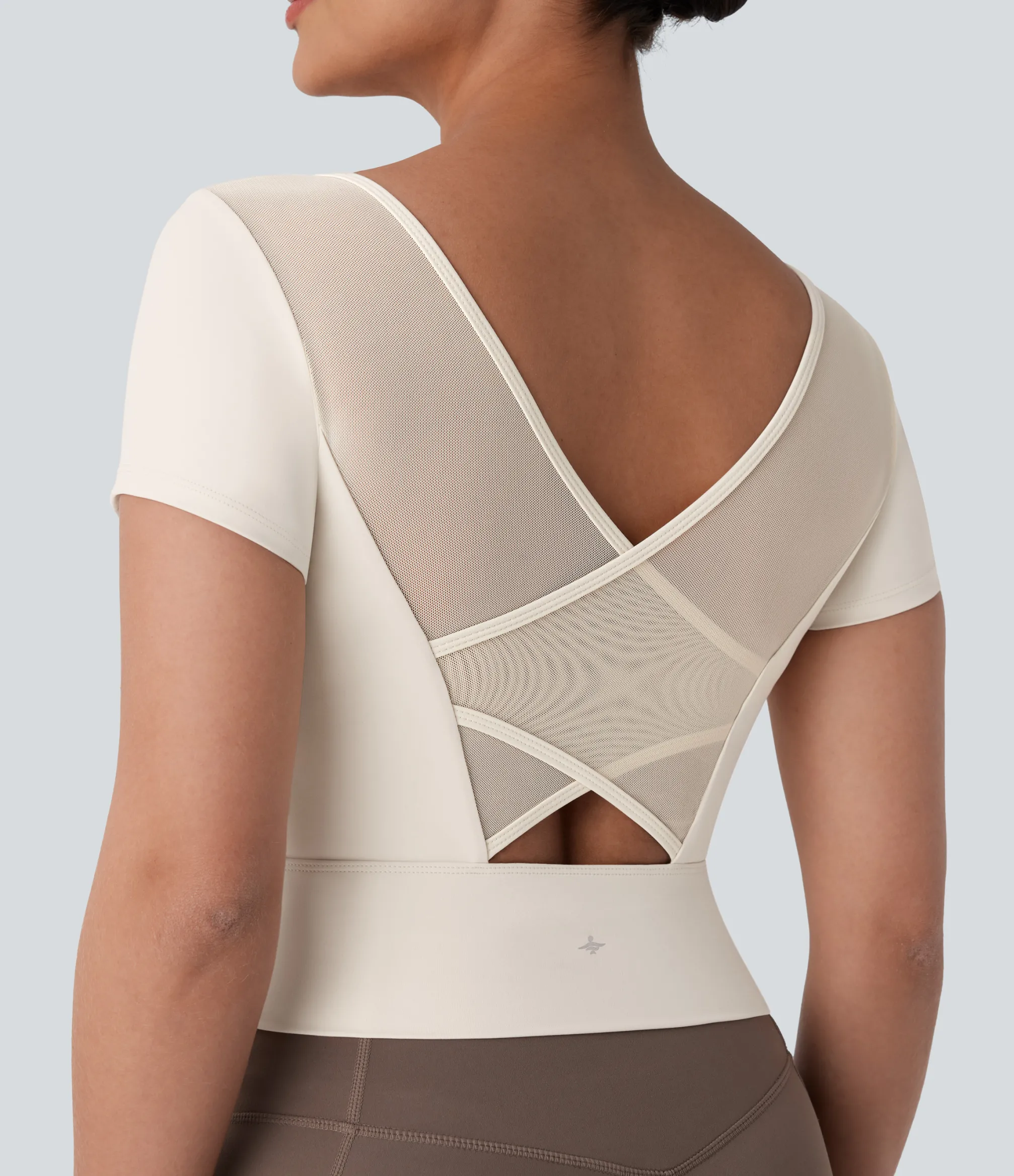 Yoga Tops|Sports Tops<HALARA SoftlyZero™ Plush U Neck Short Sleeve Crossover Contrast Mesh Yoga Sports Top