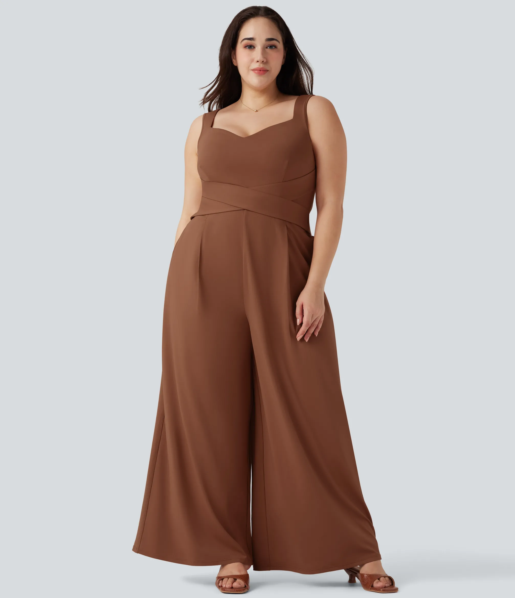 Plus Size<HALARA U Back Sleeveless Casual Plus Size Jumpsuit with Pockets